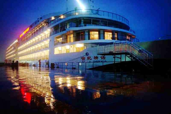 【世紀系列】長江三峽[世紀神話]長江獨具特色的環保節能、低碳人文、高科技豪華游輪