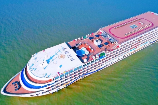 【長航系列】[長江叁號]長江三峽豪華游船 中式文化相結合的風格，布局合理、格調高雅，北歐風格和中國元素相結合的智慧化郵輪體驗