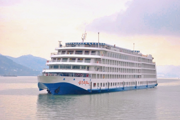 【星際系列】豪華游船-穿梭星際，視野開闊自由適意高端游輪品牌星際系列[星際領航]、[長江印象]、[星際水晶]、[星際雅典娜]、[星際阿波羅]