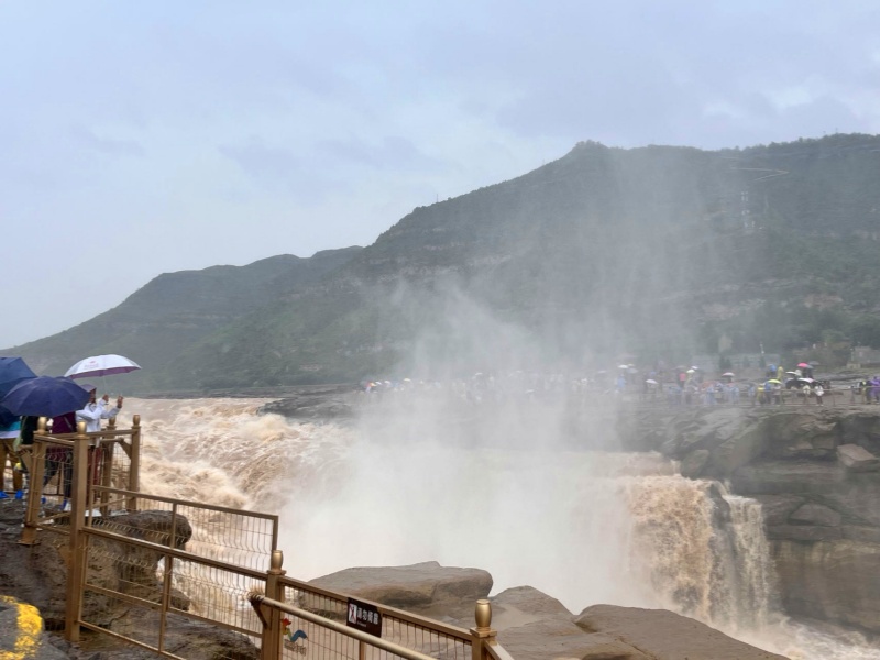 壺口瀑布3_副本
