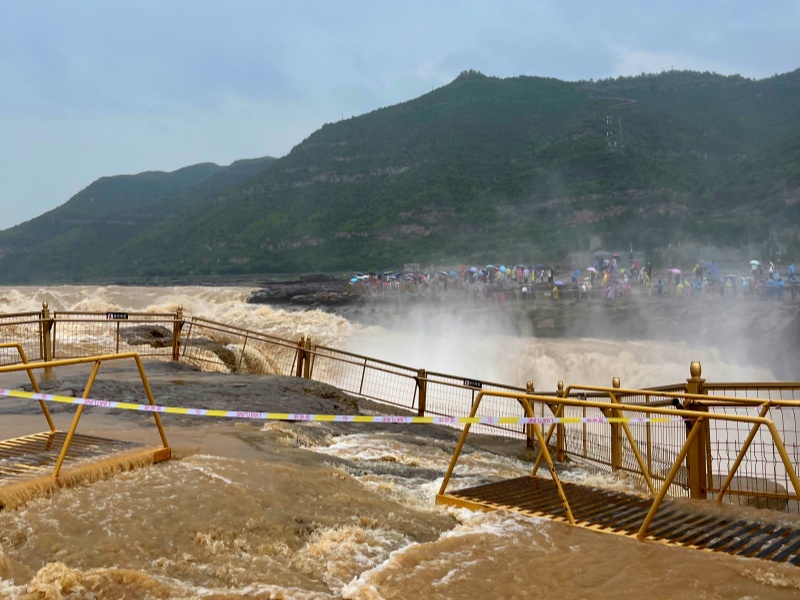 壺口瀑布2_副本