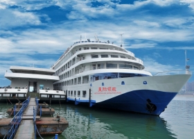 星際領航豪華游輪宜昌到重慶5天行程，上水船期，船票價格