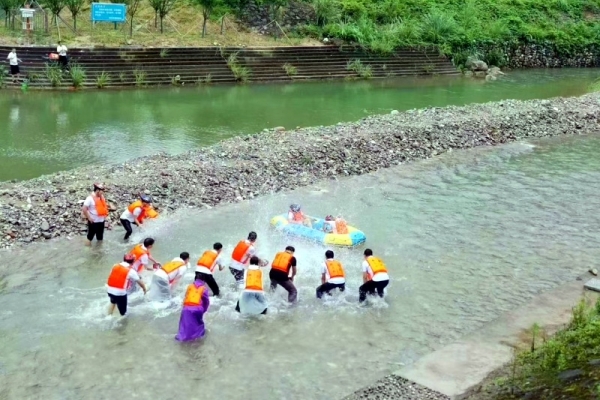 2025朝天吼漂流的開放時(shí)間是什么時(shí)候？朝天吼漂流跟團(tuán)的預(yù)定方式是多少？