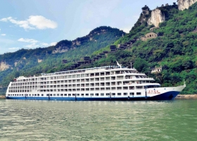 星際領(lǐng)航號游輪介紹，星際領(lǐng)航游輪客房資料，預(yù)訂電話