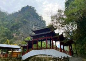 宜昌瀑布全景+船進(jìn)三峽人家二日游跟團(tuán)游