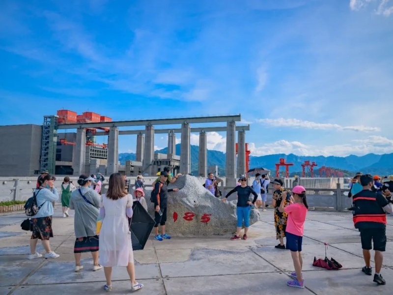 宜昌交運兩壩一峽<船去車回好，還是車去船回好>怎么預定