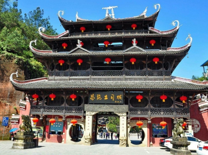 宜昌到恩施(土司城·女兒城·梭布埡·地心谷)三日游品質(zhì)小團(tuán)純玩無購物 宜昌到恩施(土司城·女兒城·梭布埡·地心谷)三日游品質(zhì)小團(tuán)純玩無購物