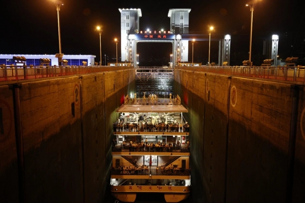 暑期“黃金檔”，葛洲壩樞紐刷新今年客流量新紀(jì)錄！