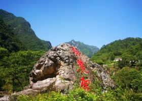 神農(nóng)架二日游線路、報(bào)價(jià)，費(fèi)用包含/不含，全是重點(diǎn)，建議收藏