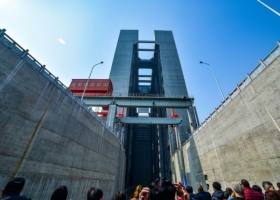 宜昌經典周邊一日游<葛洲壩，西陵峽，三峽大壩，三峽升船機>點擊預定