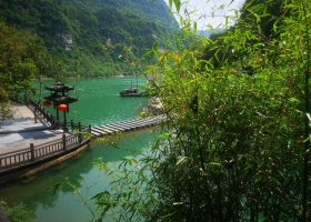 宜昌二日游如何安排，<清江畫廊+船進(jìn)三峽人家二日游>多少錢，費(fèi)用包含哪些